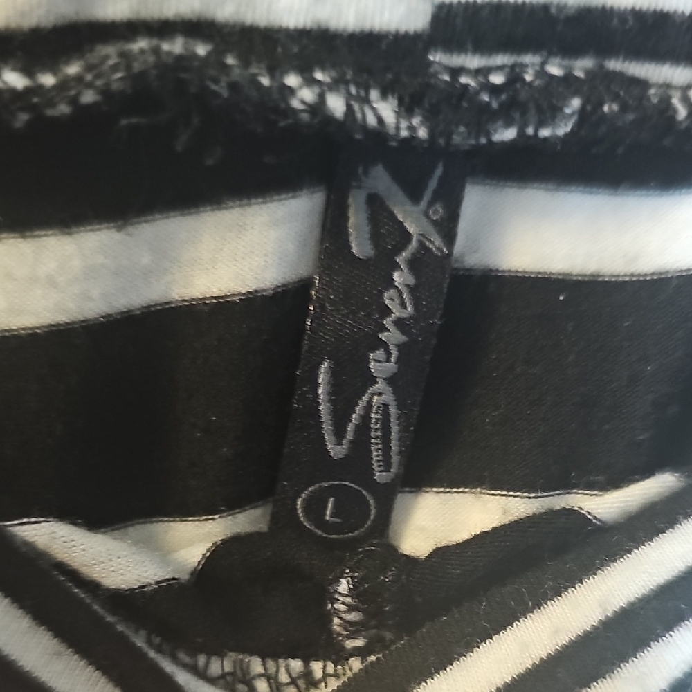 Seven7 Black and White Asymmetrical Maxi Skirt - Picture 2 of 2